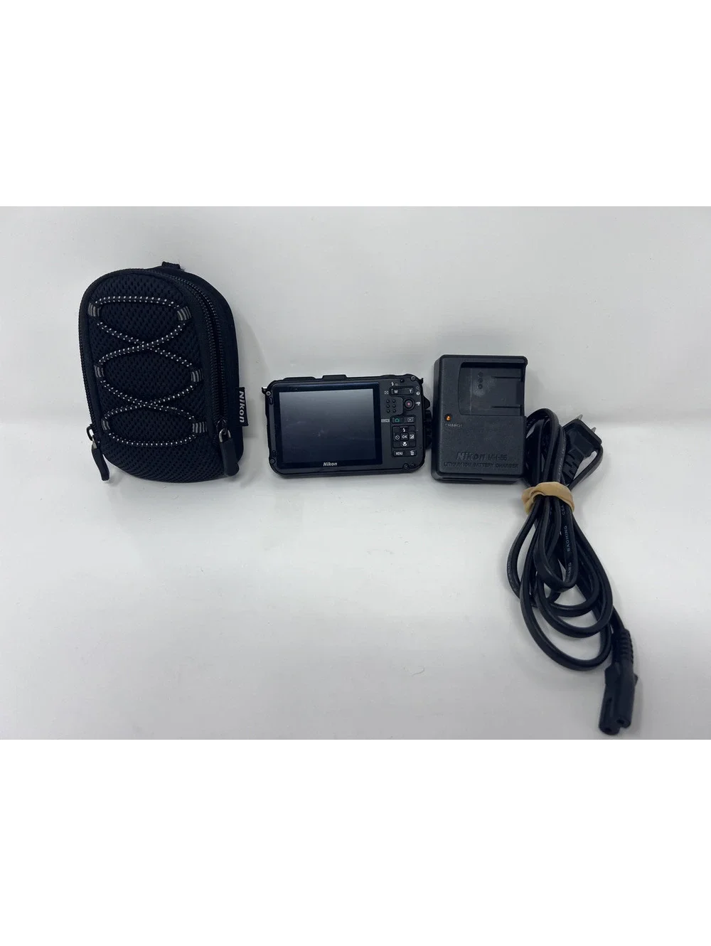 Coolpix AW110 digital Camera with Charger and Case